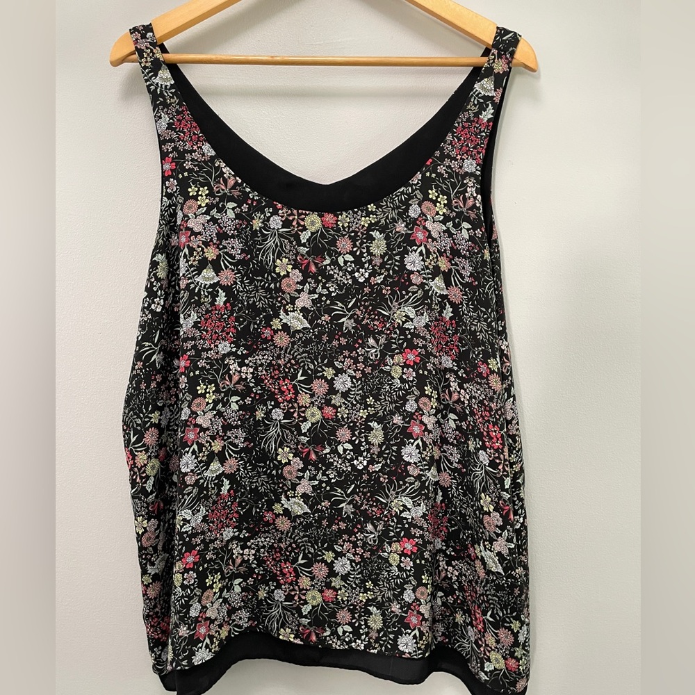 Floral Sleeveless Blouse